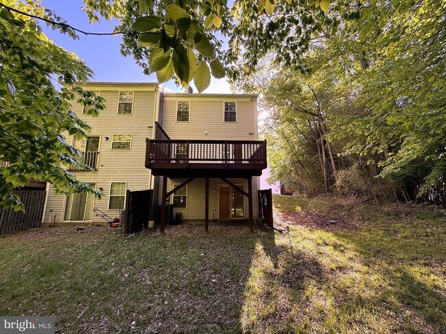 Building Photo - 11 Wimbledon Ct