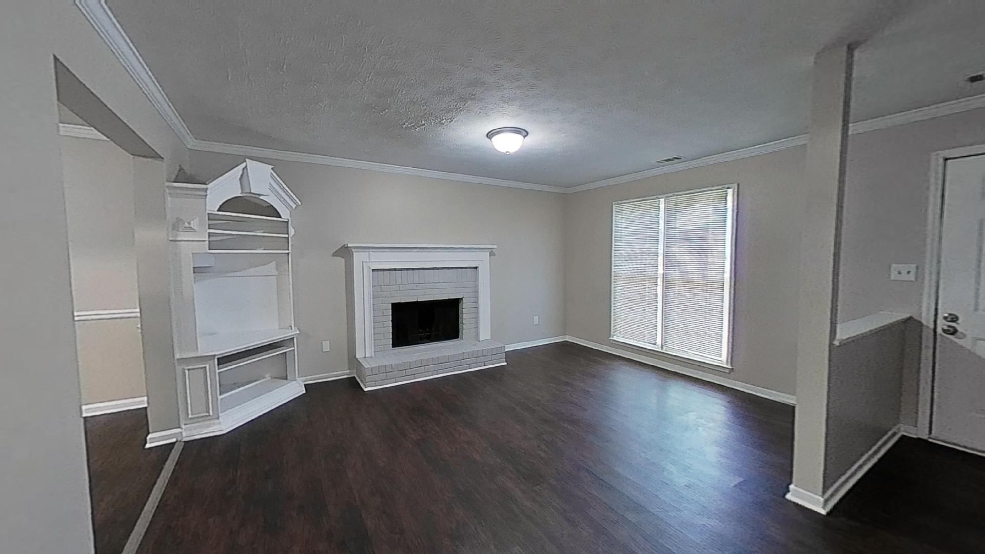Building Photo - 717 Redland Dr