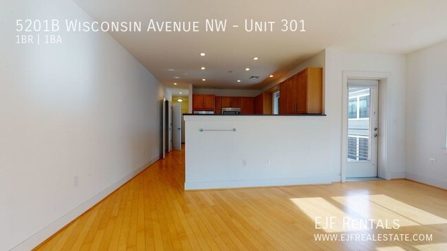 Building Photo - Friendship Heights Modern One Bedroom Off ...