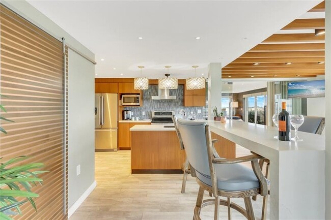 Building Photo - 1956 S Ocean Ln