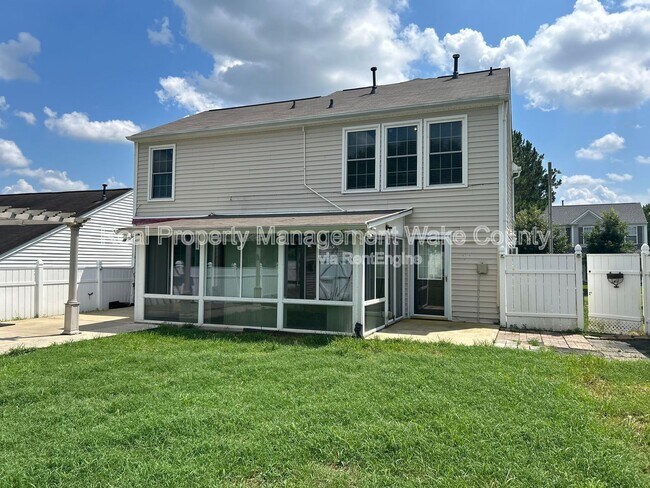 Building Photo - 4417 Crowfield Dr