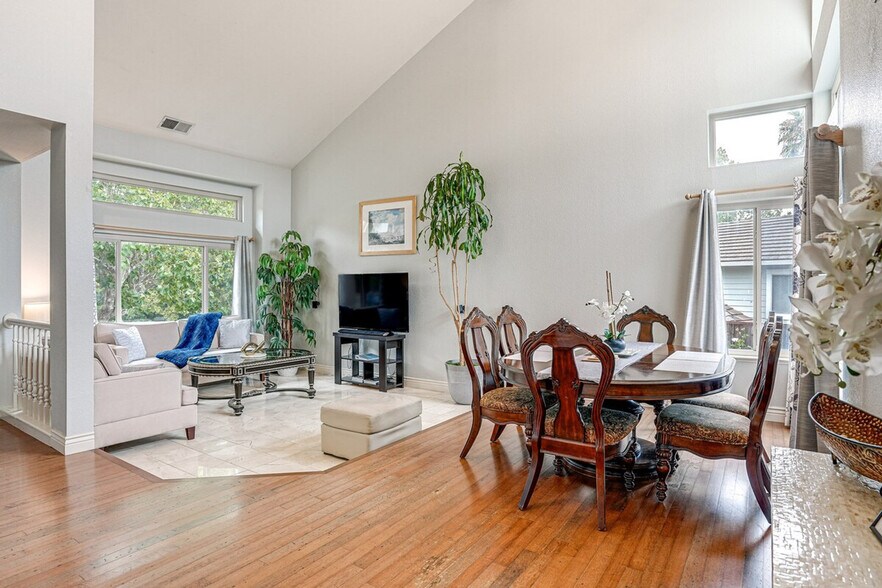 Primary Photo - 182 Westminster Way