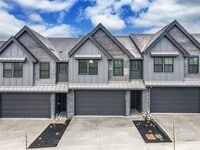 Building Photo - 7009 NE 132nd Way