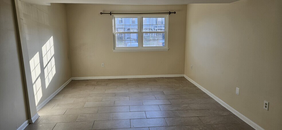 Building Photo - 5420 Quest Ct
