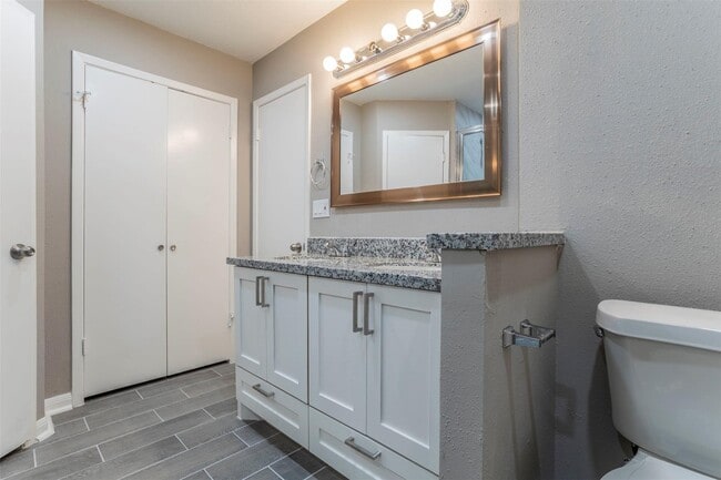 Building Photo - 10639 Autumn Meadow Ln