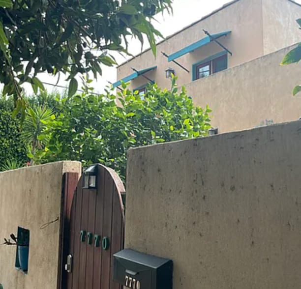 Building Photo - 7770 Selma Ave