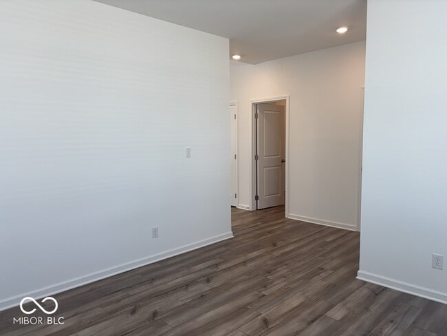 Building Photo - 821 Oyster Bay Dr