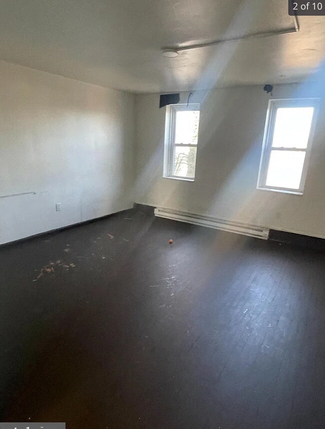 Building Photo - 2723 W 3rd St