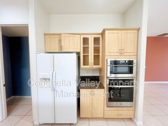 Building Photo - 20 Trafalgar