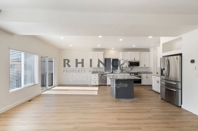 Building Photo - 14291 S Ashvale dr