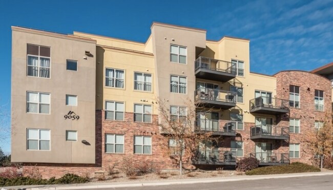 Building Photo - 9059 E Panorama Cir