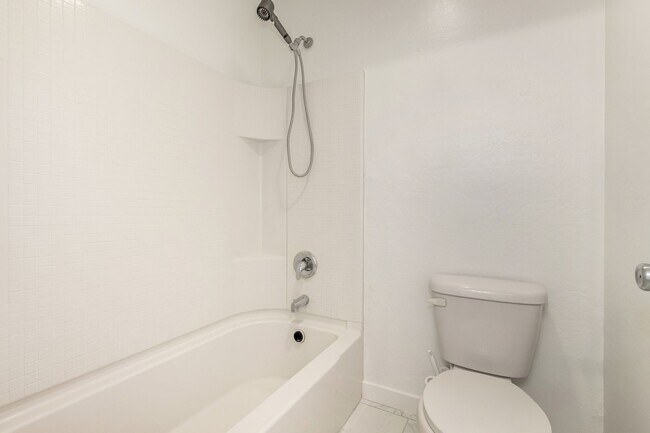 Building Photo - One Of A Kind Home For Rent In Buckeye!