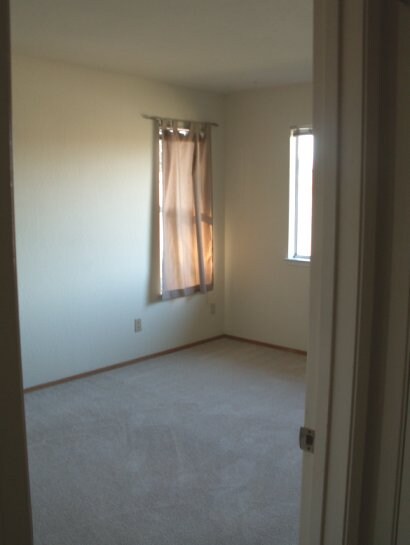 Building Photo - 1248 Valerian Ct
