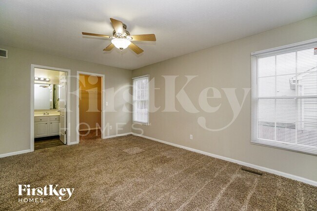 Building Photo - 2673 Cross Creek Ave