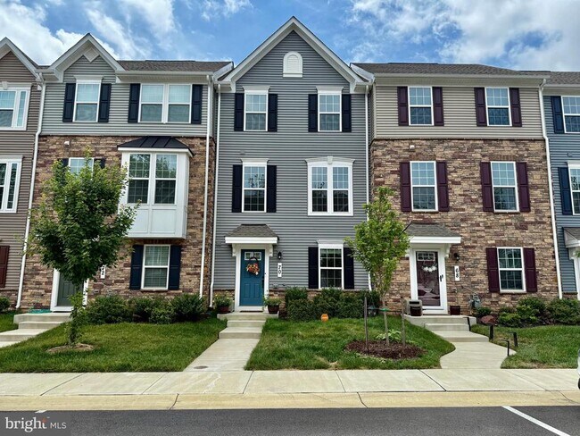 Primary Photo - 70 Caswell Dr