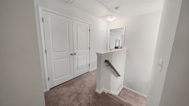 Building Photo - Stylish 3 Bedroom Home in in The Commons – Richmond Hill Living at Its Finest