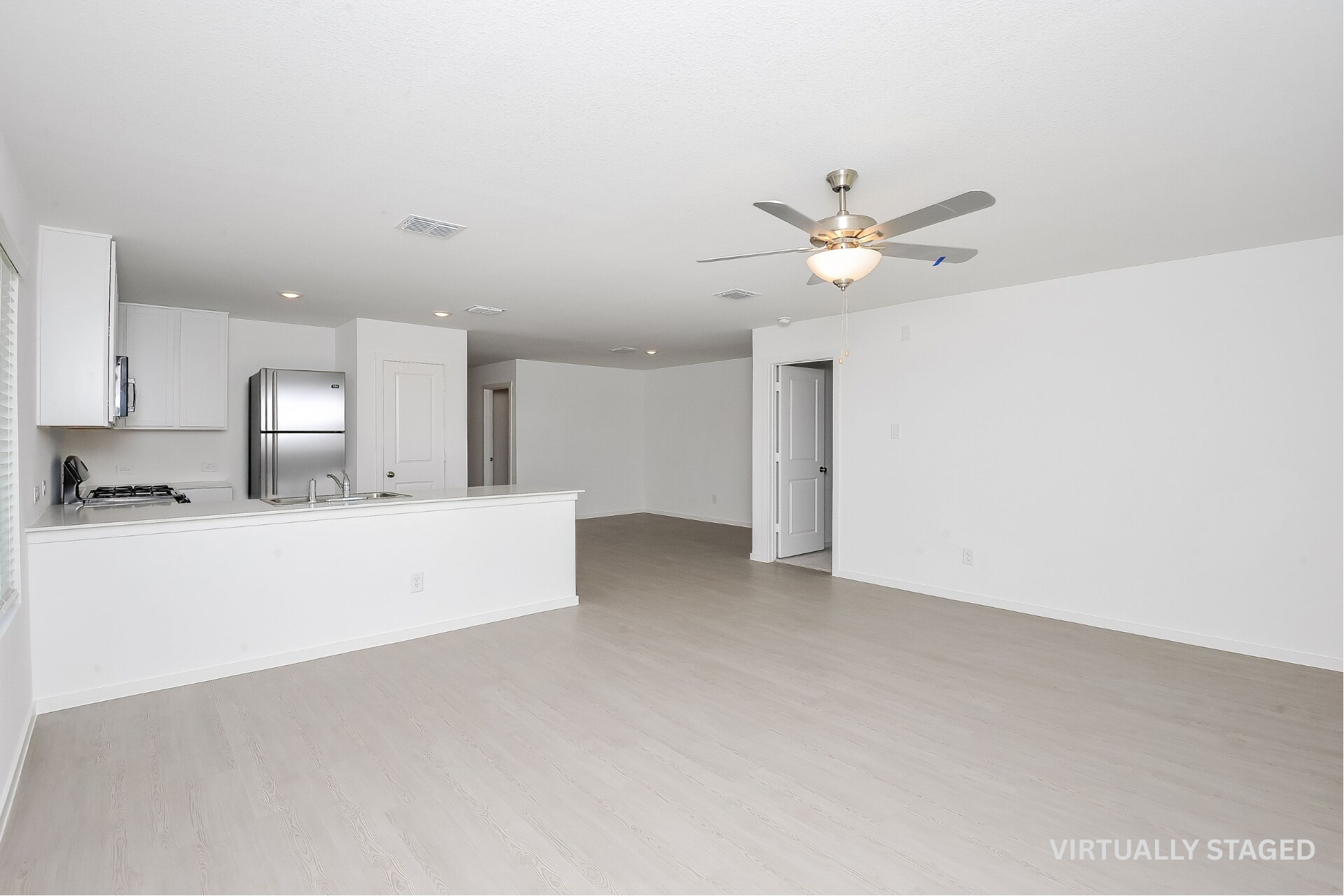 Building Photo - 2760 Mistwood Dr