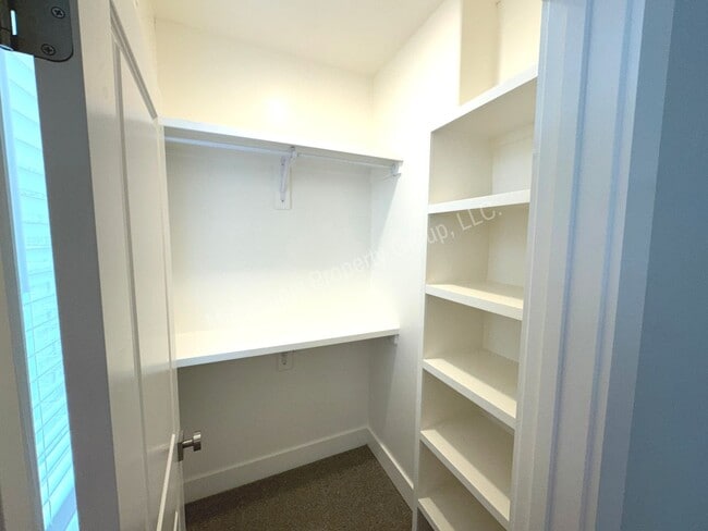 Building Photo - 3BD/3BA FOR RENT IN THE RESERVE