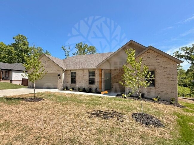 Building Photo - Bella Vista Single-Family Home- 3 Bed/ 2 Bath- Beautiful Cheston Plan