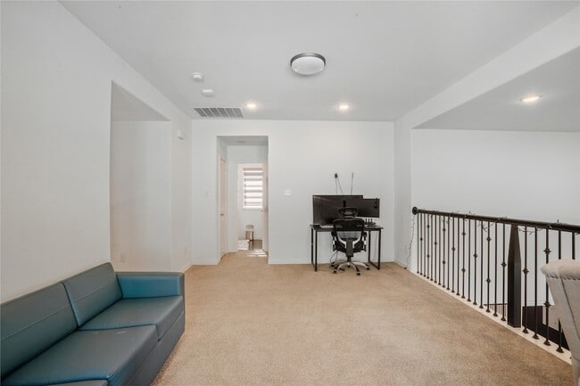 Building Photo - 4424 English Maple Dr