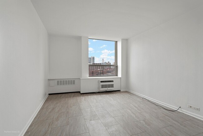 Building Photo - 1355 N Sandburg Terrace