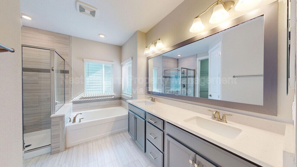 Building Photo - 7430 Beach Walk Place