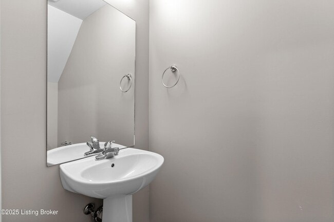 Building Photo - 3208 Maldon Ct