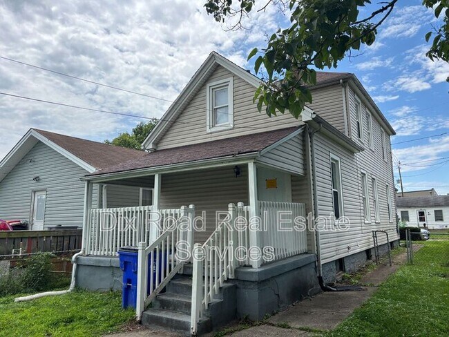 Building Photo - 332 Hudson Ave