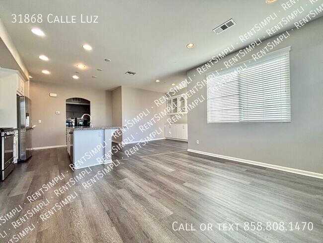 Building Photo - 31868 Calle Luz