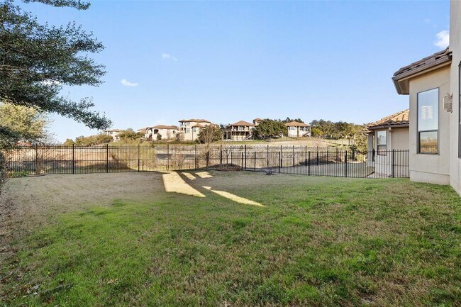 Building Photo - 2216 Gilia Dr