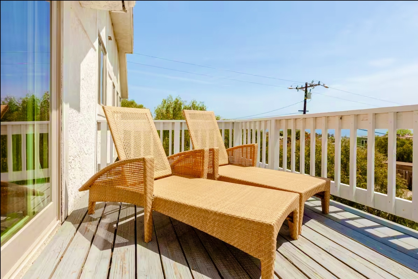 Building Photo - 6300 Zuma Mesa Dr