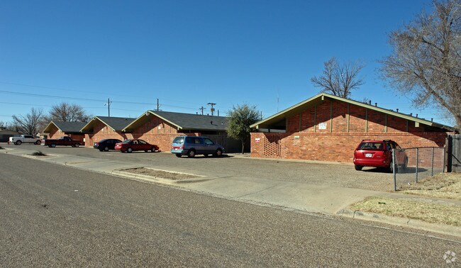 Building Photo - 6506-6512 Avenue Q