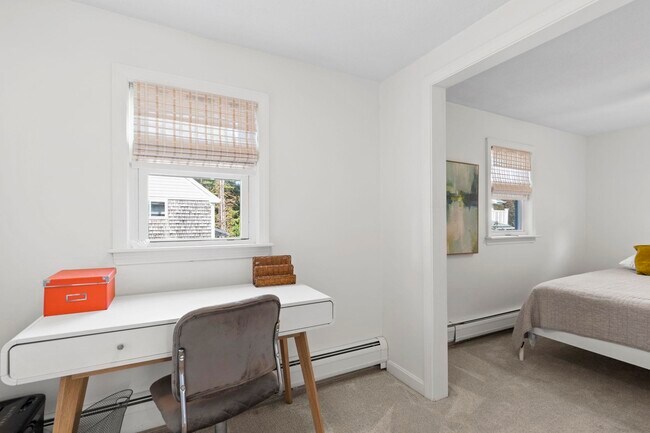 Building Photo - 16 Oceanview Ave