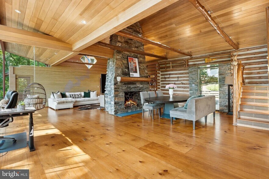 Building Photo - 11540 Springridge Rd