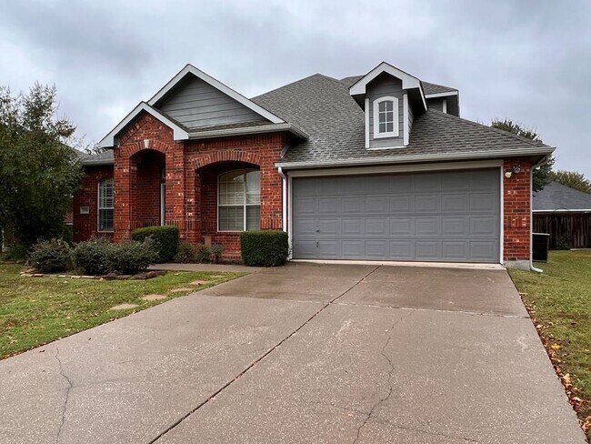 Building Photo - 3506 Nandina Dr