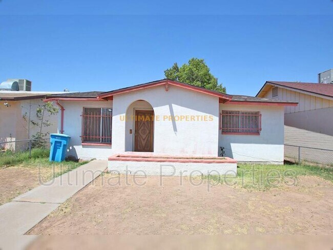 Primary Photo - 4126 W Colter St