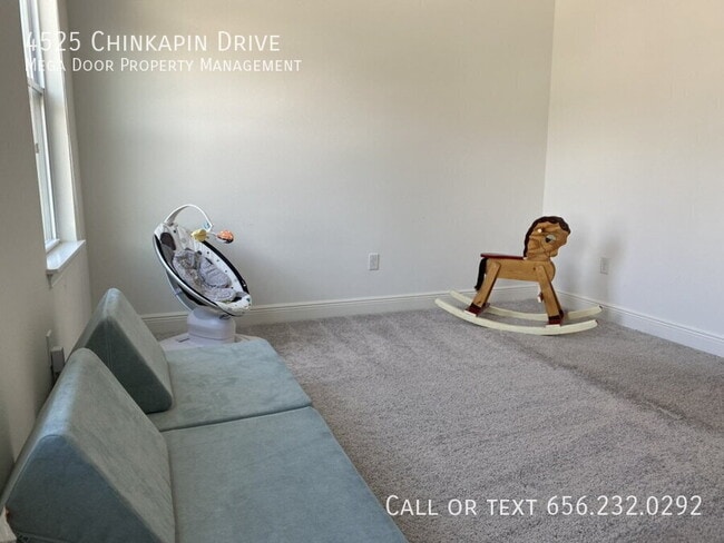 Building Photo - 4525 Chinkapin Dr