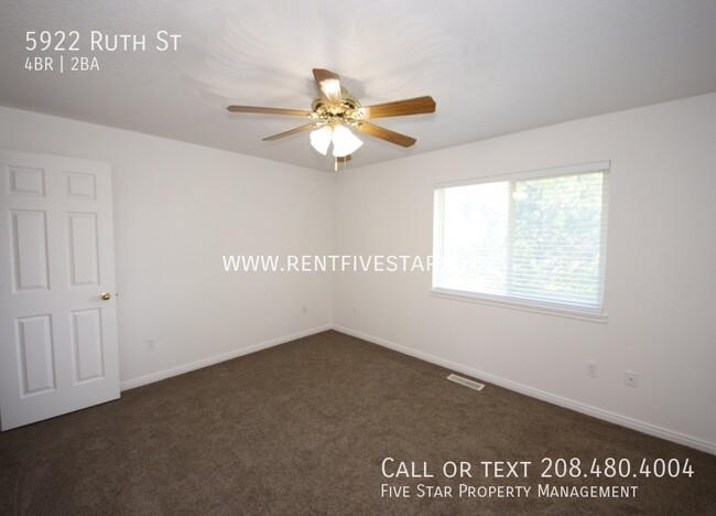 Building Photo - Beautifully Updated Pet Negotiable 4 Bedro...