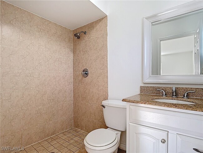 Building Photo - 1107 Cape Coral Pkwy W