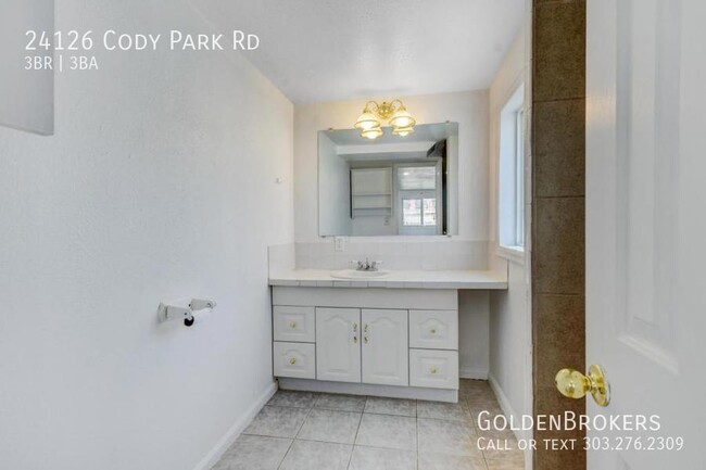 Building Photo - 24126 Cody Park Rd