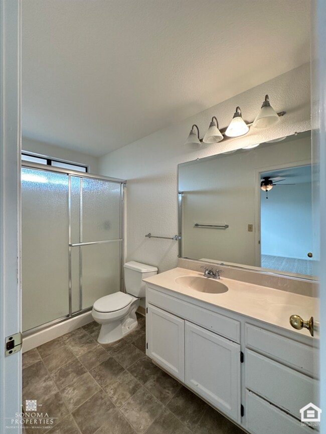 Building Photo - 2BD/2BA Duplex, Close to Downtown Sonoma!