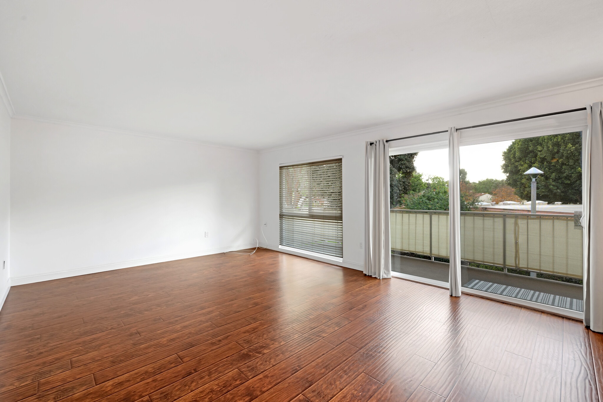 Building Photo - 3168 Via Vista