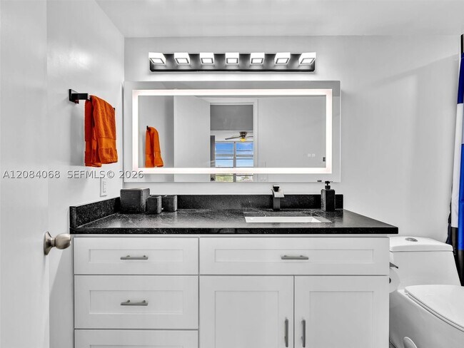 Building Photo - 2661 S Course Dr