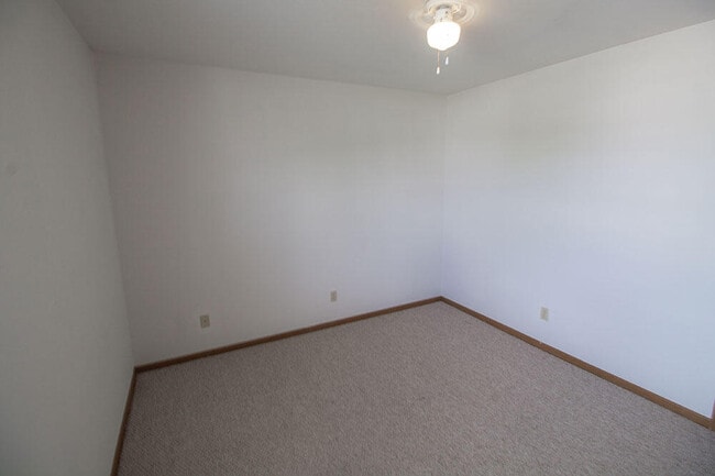 Building Photo - 1506 Typhoon Ct