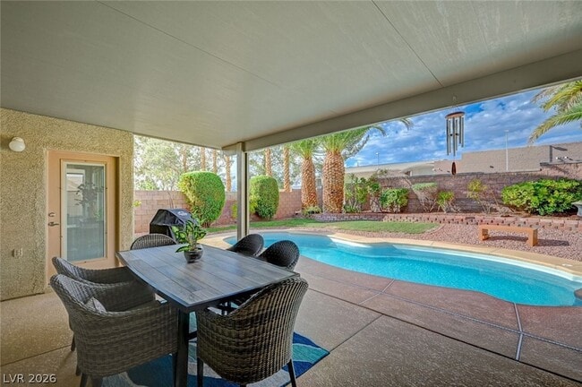 Building Photo - 2288 Tedesca Dr