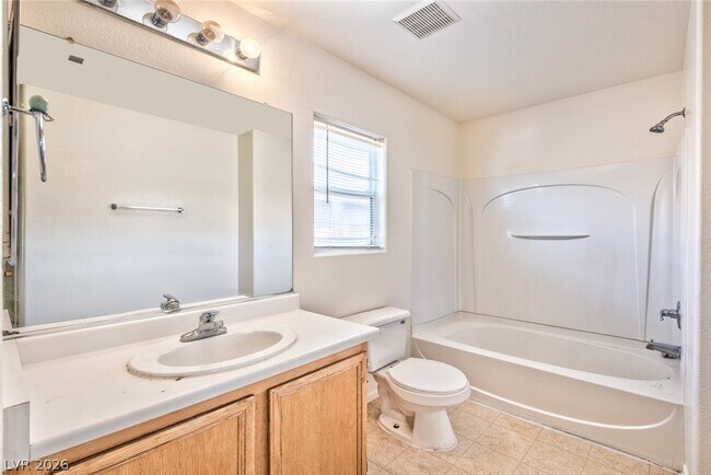 Building Photo - 4222 E Spruce Fern Ln