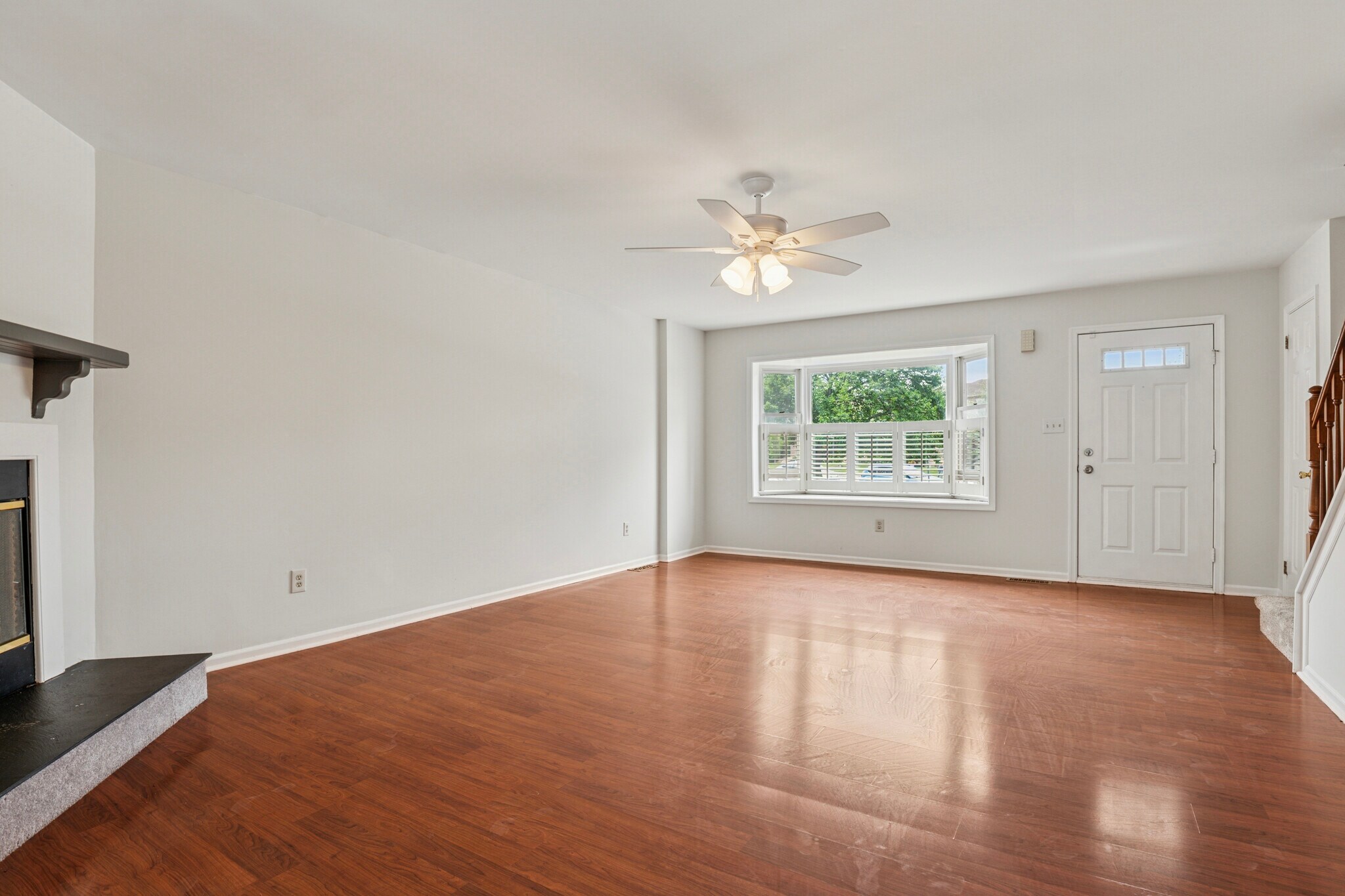 Building Photo - 166 Longford Rd