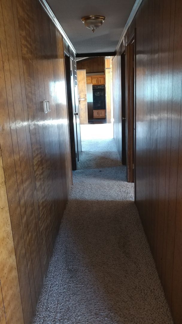 Building Photo - 3 Bedroom Home