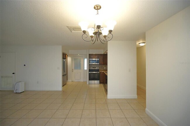 Building Photo - 4104 W Leila Ave