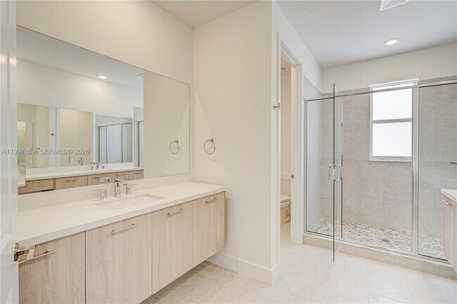 Building Photo - 4390 SW 122nd Terrace